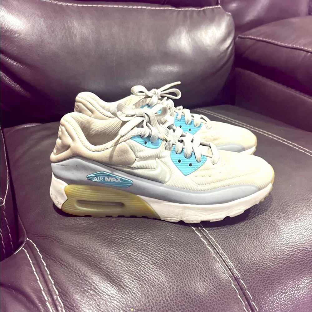 Nike